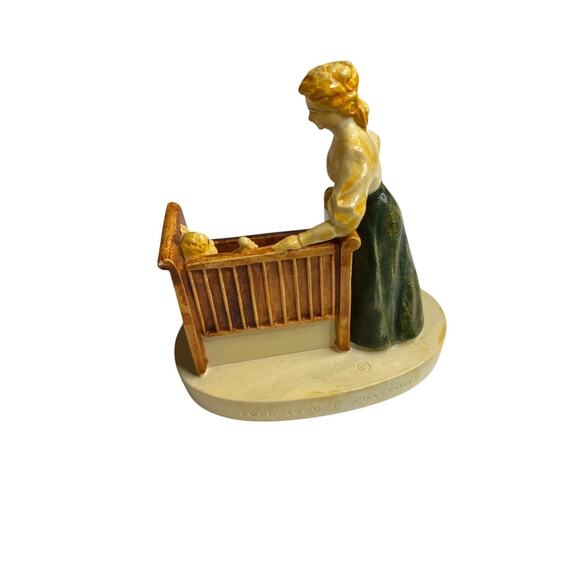 Sebastian Miniatures The Nineties, Gibson Girl at Home 1960 Figurine 3.25" - Picture 5 of 7